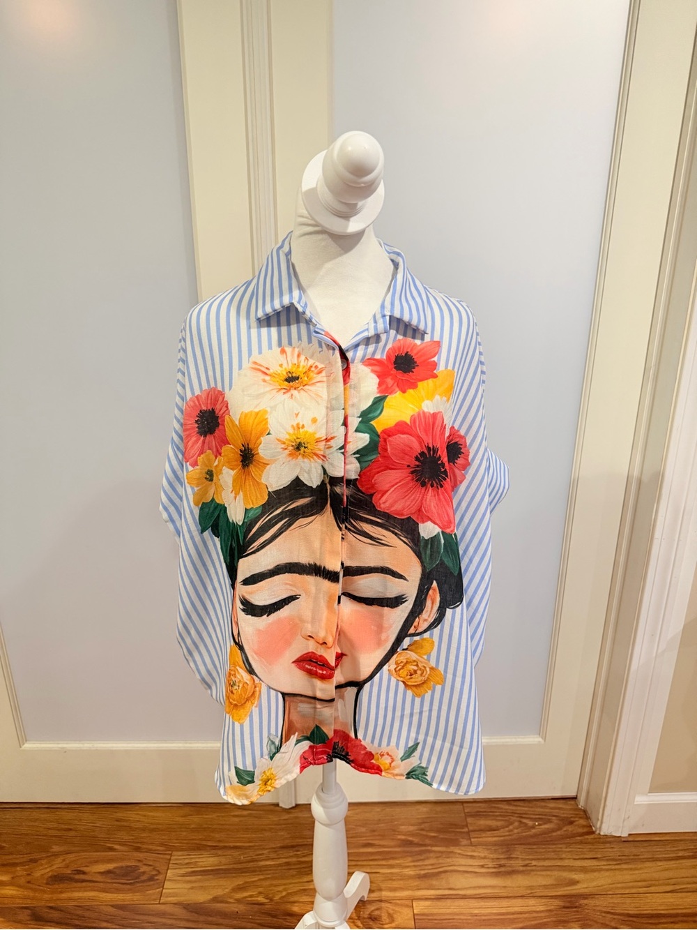 Made In 🇮🇹- Hera Paris Graphic Shirt